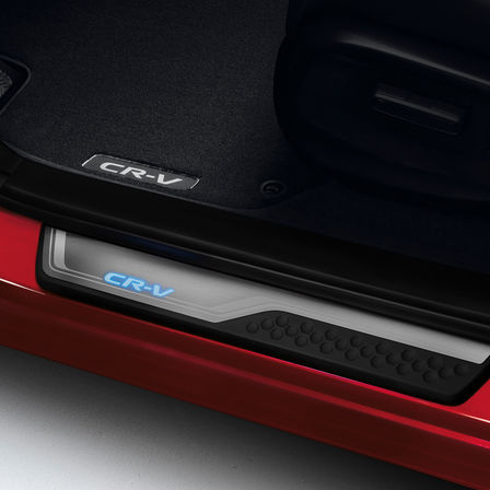 Primo piano della guarnizione del gradino Honda CR-V.