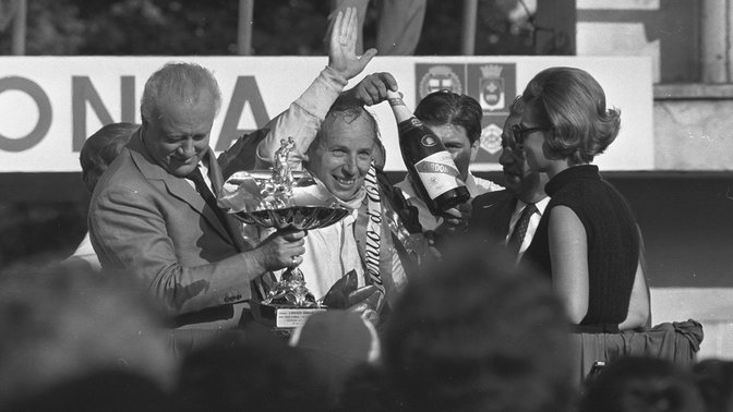 John Surtees alla nostra seconda vittoria in Formula 1 a Monza.