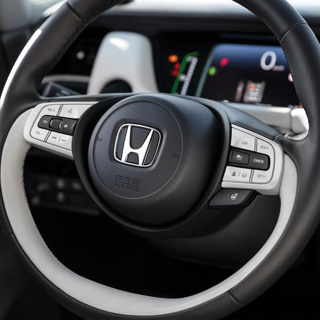 Primo piano del volante della Honda Jazz