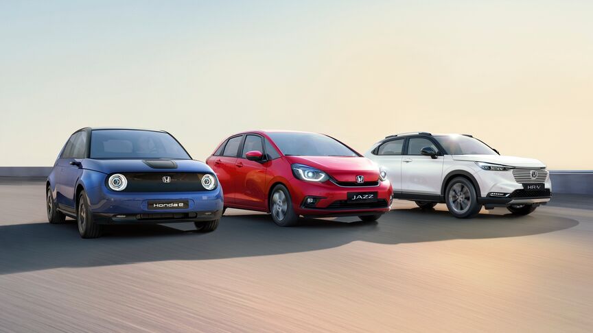 Primo piano dell'Assistente Personale Honda sulla Honda e sulla plancia