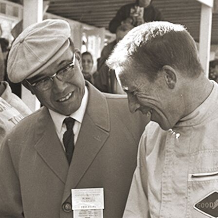 Soichiro Honda e Richie Ginther in pista.