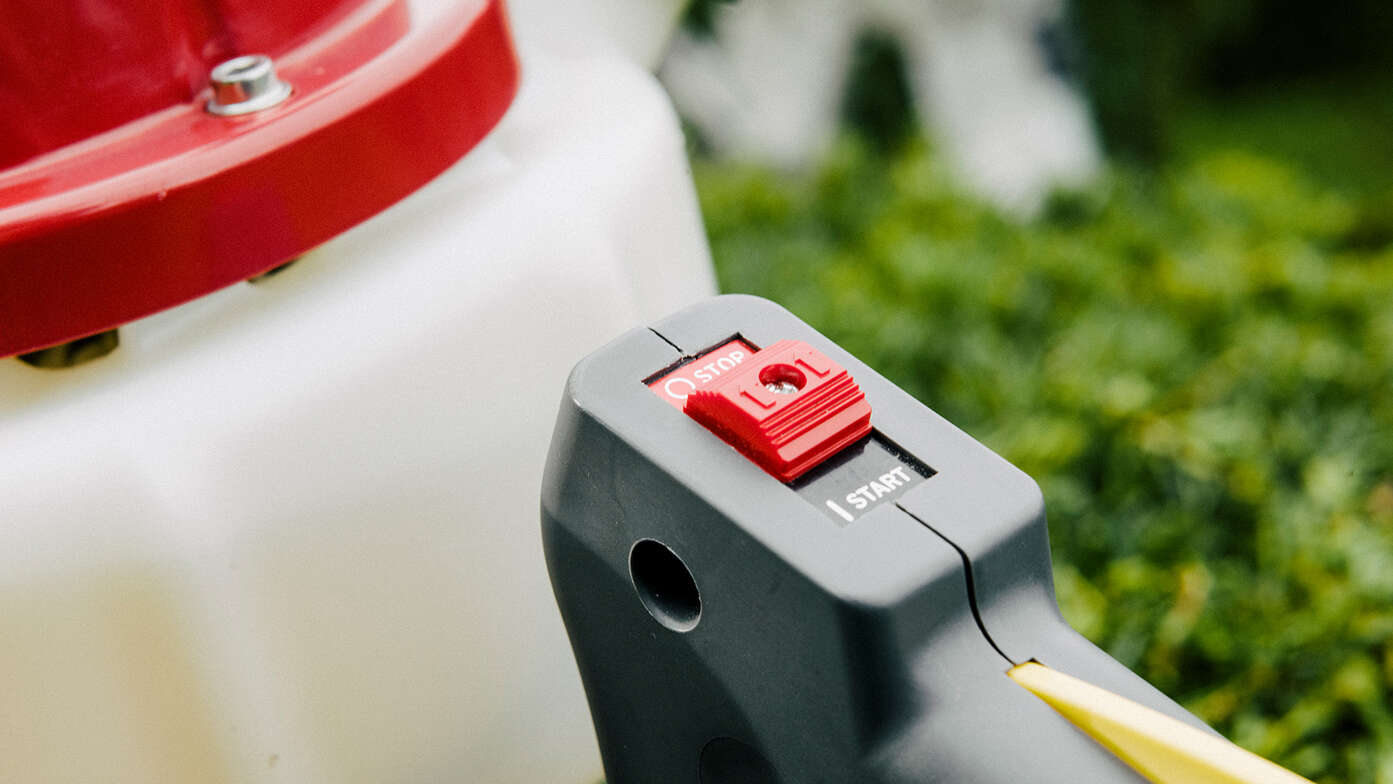 Primo piano dei tagliasiepi