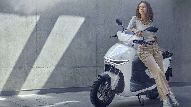 Honda Forza 350 statico sul posto