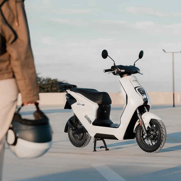 Honda 2023 EM1 e: image