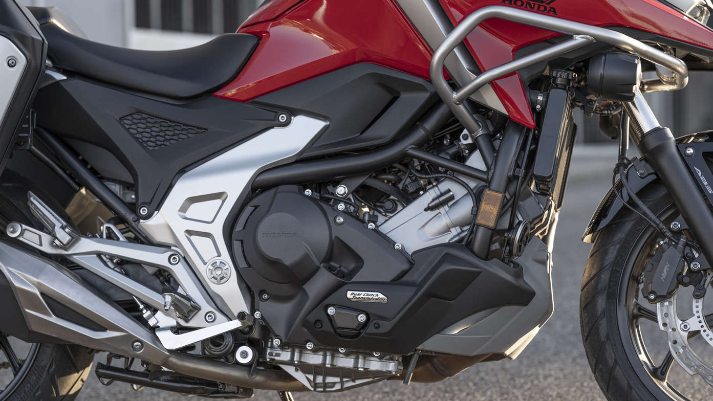 NC750X, più leggera e ancora più agile