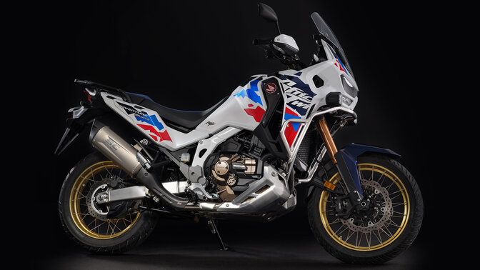 Vista statica dello Scarico SC-Project per CRF1100L Africa Twin