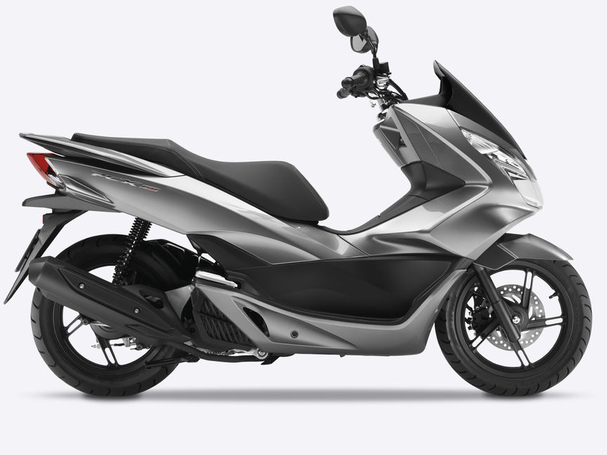 Honda PCX150, argento.