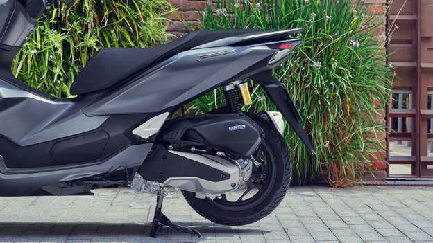 Motore eSP+ SOHC a quattro valvole raffreddato a liquido da 125 cc