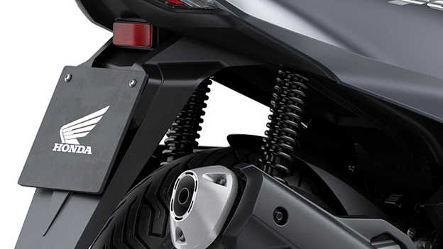 Honda PCX125 - Telaio e ammortizzatori posteriori riprogettati