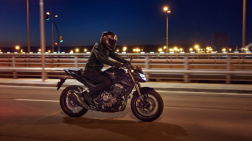 CB500F - Stile per la città