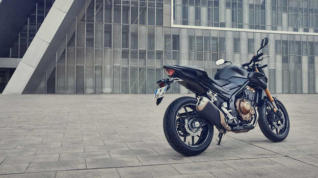 CB500F - Ruote e forcellone nuovi e leggeri