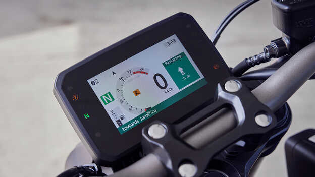 Display TFT da 5 pollici di Honda CB650R