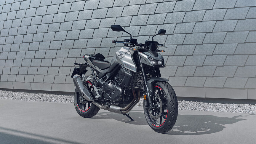 Honda CB750 Hornet Moto stradale ad alte prestazioni