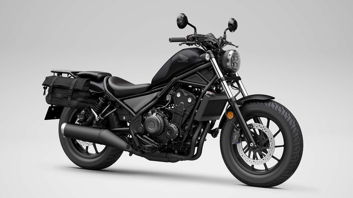 Honda CMX500 Rebel con Travel Pack.