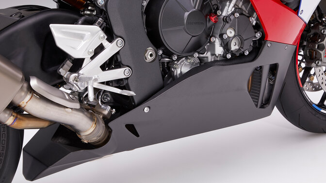 Sottocarena in carbonio di Honda CBR1000RR-R Fireblade