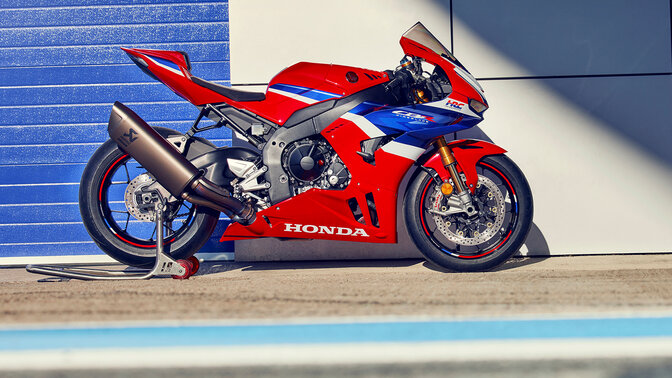 Immagine statica laterale della CBR1000RR-R Fireblade.