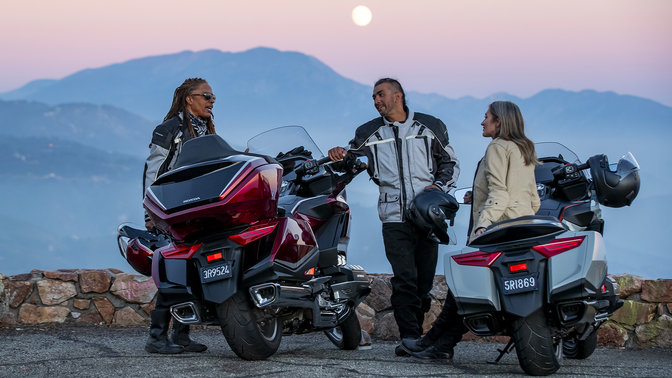 Honda Gold Wing Tour, con maneggevolezza dinamica e risposta del motore per soddisfare qualsiasi guidatore