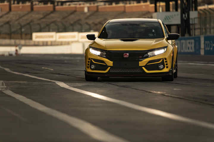 Honda Civic Type R Limited Editionsegnaun Nuovo Giro Recordsull Iconico Circuito Di Suzuka