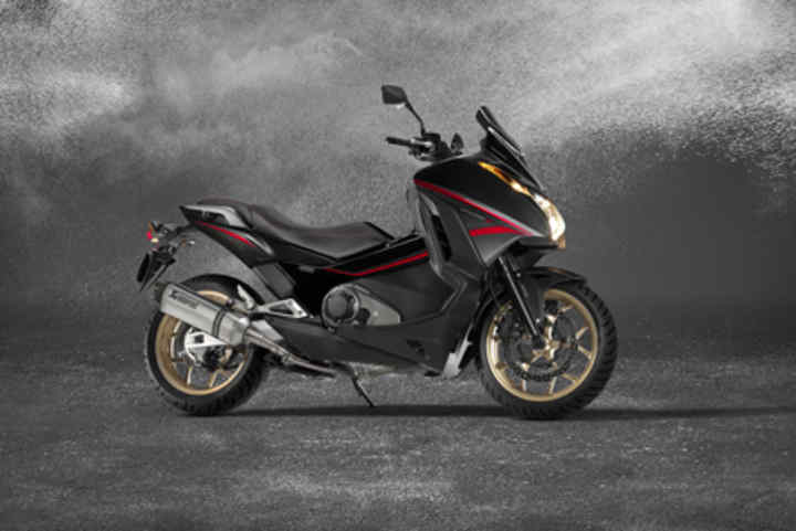 Nuova Honda Integra 750 S Sport