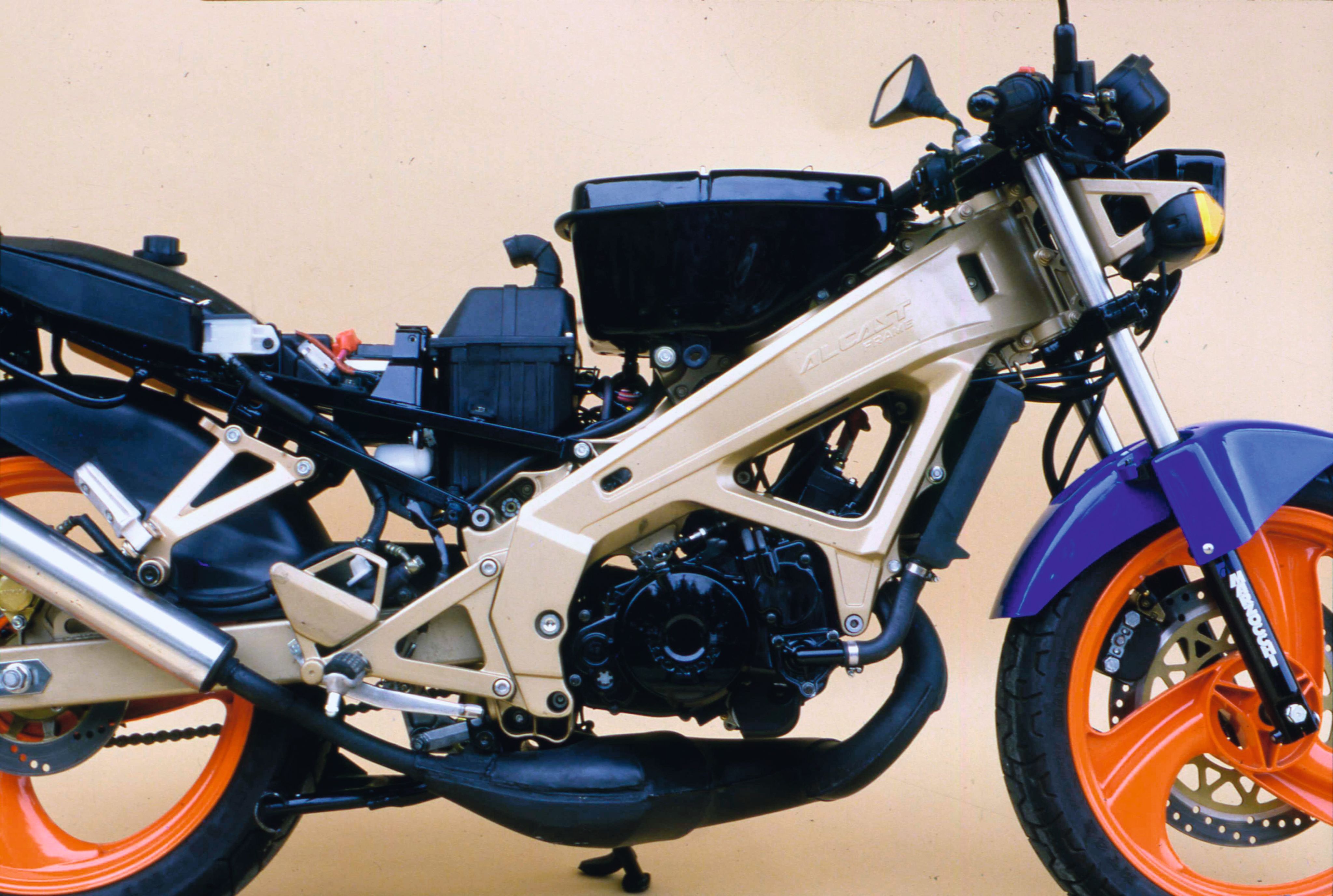 NS125F ad appena 6,5 kg