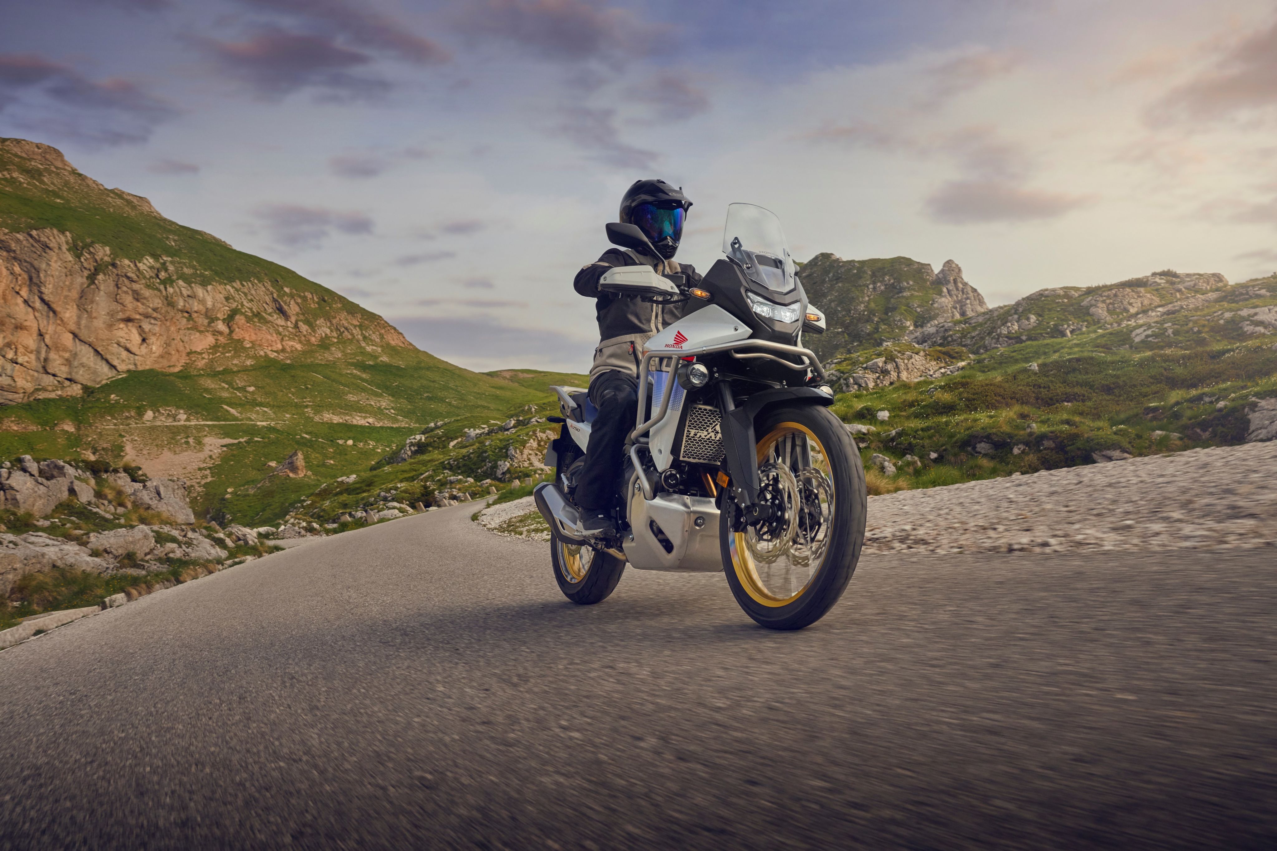Honda_XL750_Transalp